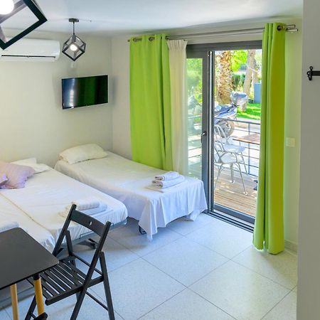 Bikini Apartments Kariótai المظهر الخارجي الصورة