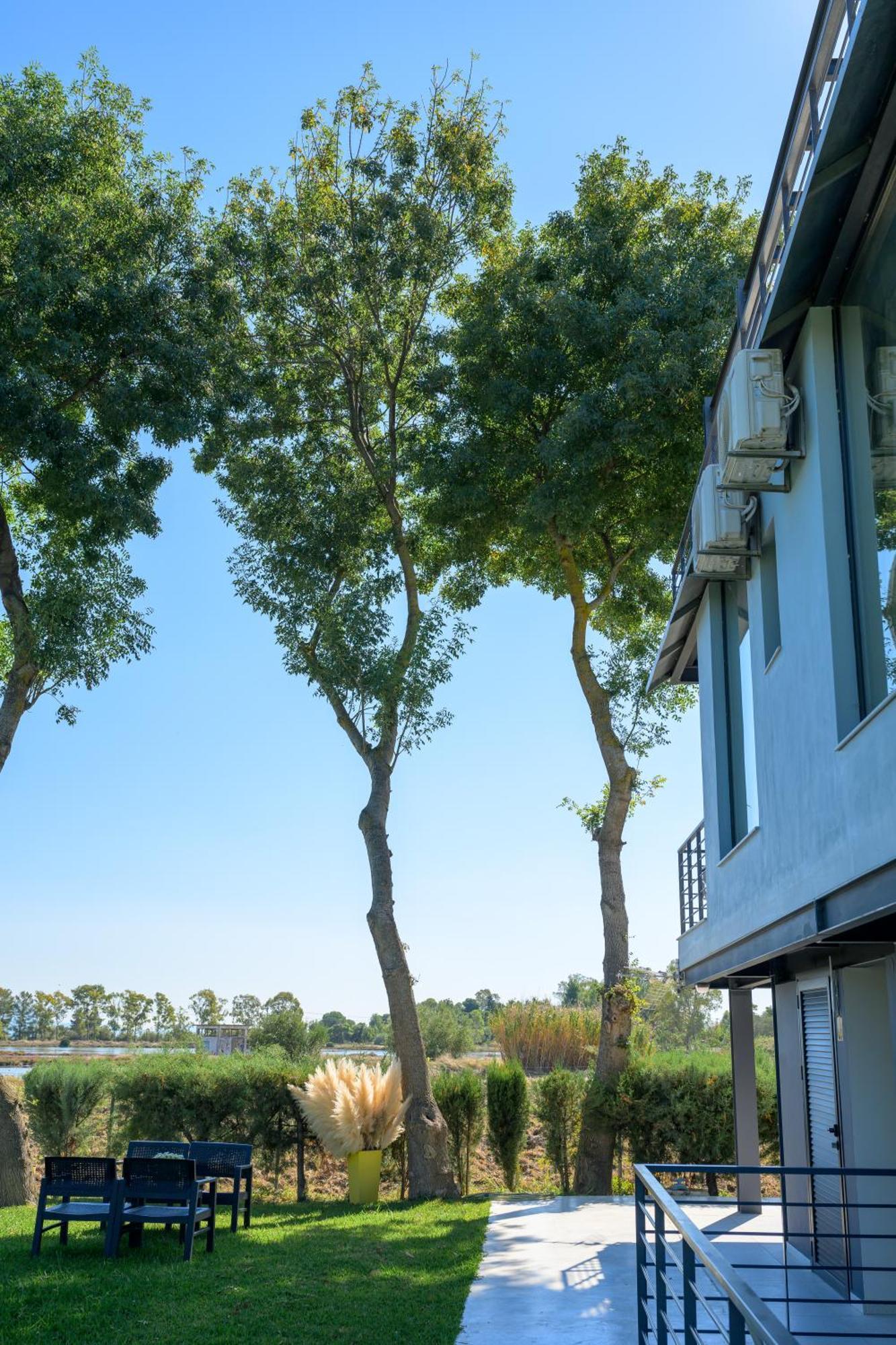 Bikini Apartments Kariótai المظهر الخارجي الصورة