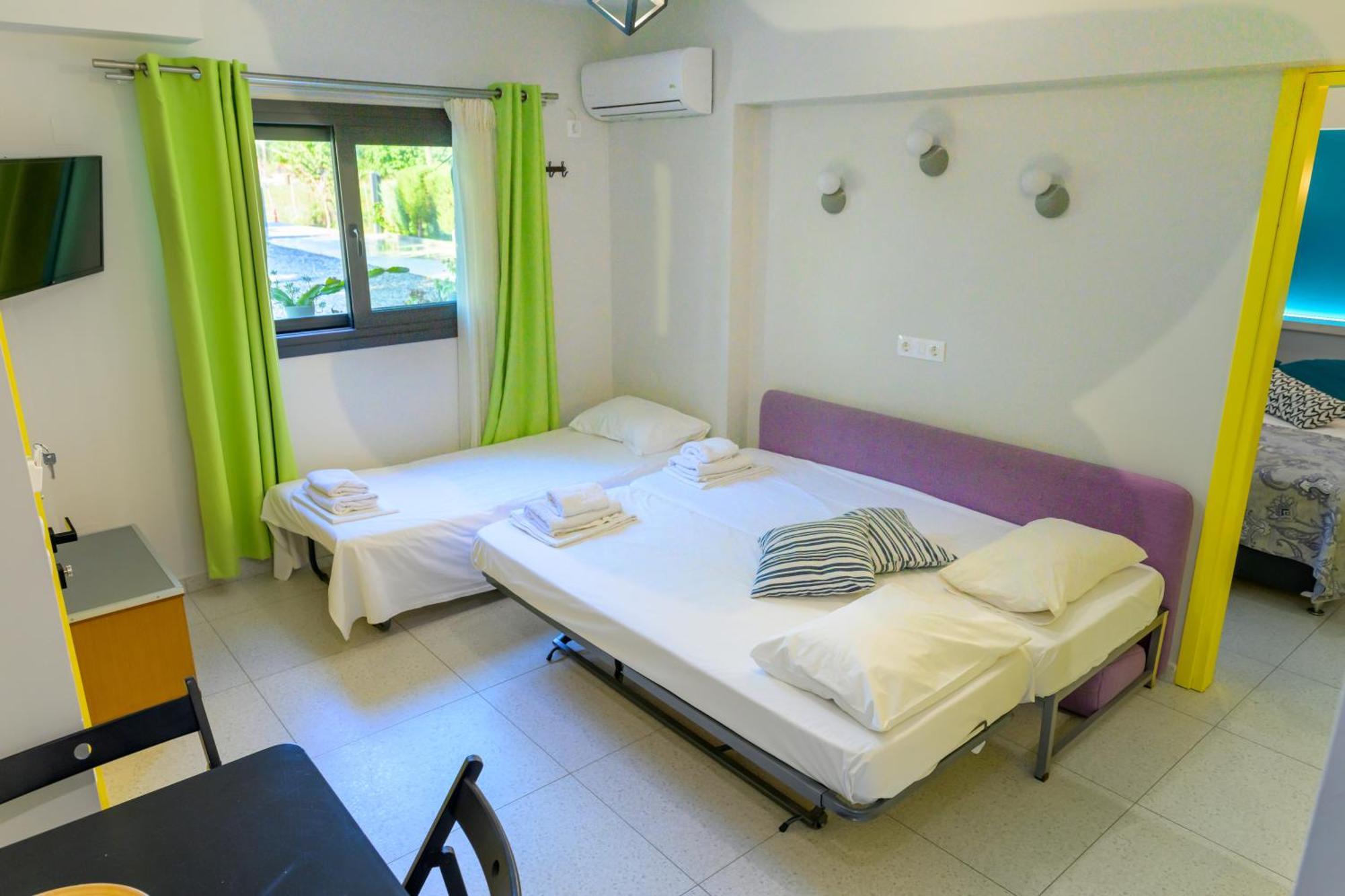 Bikini Apartments Kariótai الغرفة الصورة