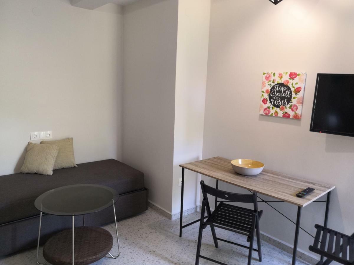Bikini Apartments Kariótai المظهر الخارجي الصورة