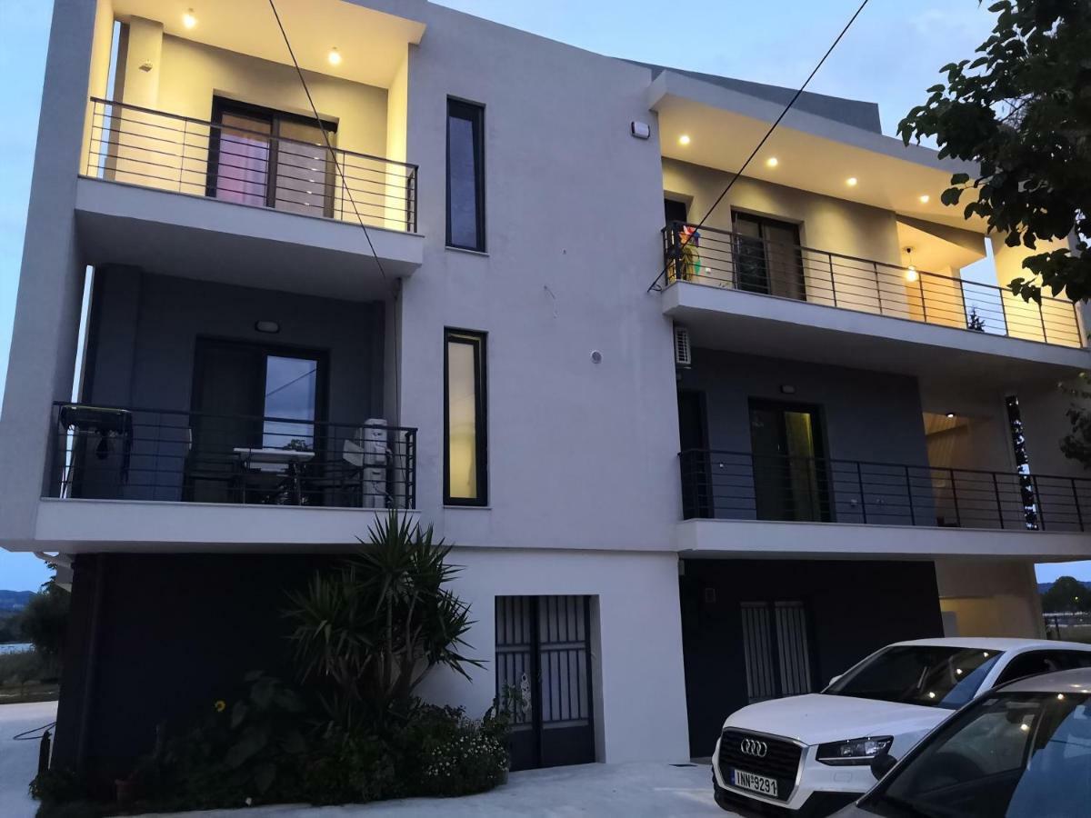 Bikini Apartments Kariótai المظهر الخارجي الصورة